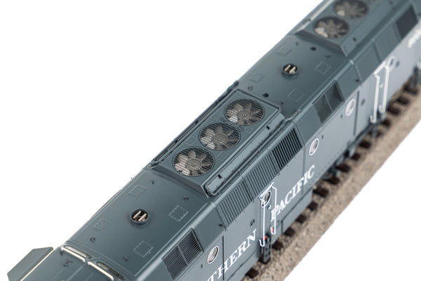 97449 SP 9002 Diesel Loco, Sound, 3-Rail (HO-Scale)