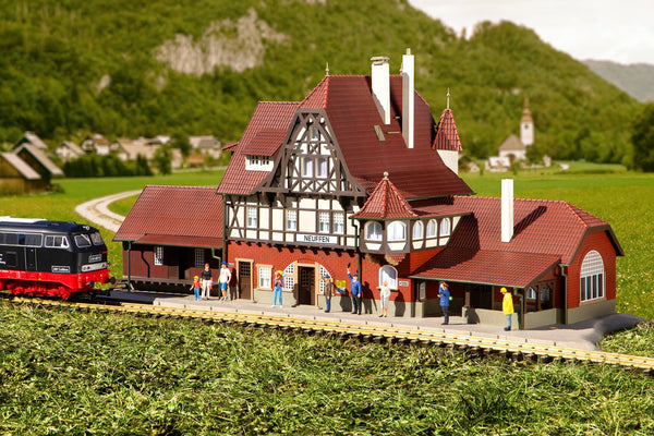 G-Scale Buildings | PIKO America