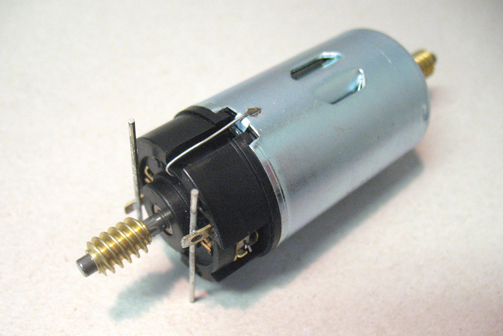 36000 Motor for 4 Wheel Gearbox (G-Scale) | PIKO America 36000 Motor for 4 Wheel Gearbox (G-Scale) | PIKO America