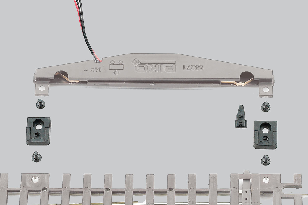 55273 Under the Table Switch Machine Mount (HO-Scale) | PIKO America 55273 Under the Table Switch Machine Mount (HO-Scale) | PIKO America