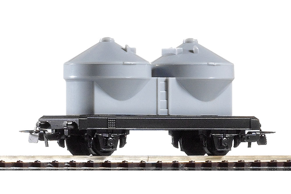 57024 PIKO myTrain® Covered Hopper (HO-Scale)