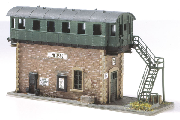 61128 Classic Line Neuses old Switch Tower, Building Kit (HO-Scale)