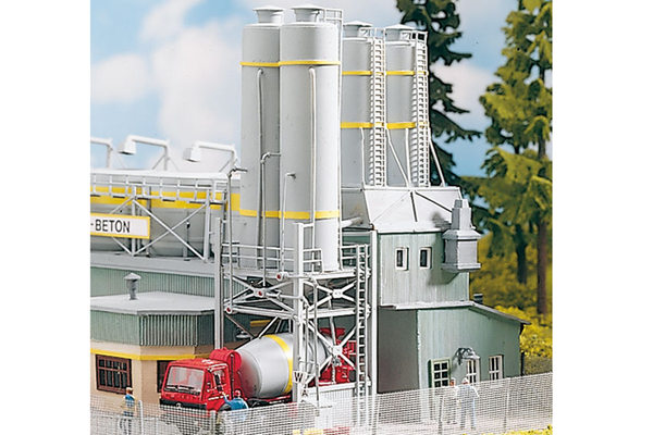 61131 Classic Line Concrete Plant Silos, Building Kit (HO-Scale)