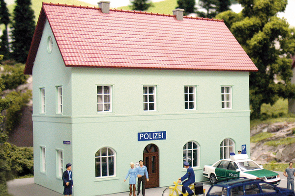 61836 Hobby Line Police Station, Building Kit (HO-Scale)