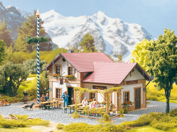 62022 Beer Garden Cafe, Building Kit (G-Scale)