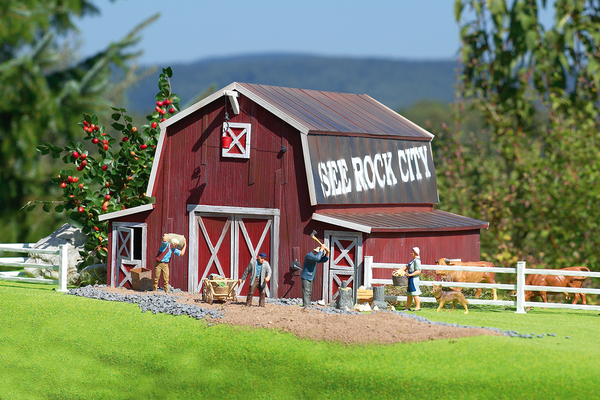 62110 Red Barn, Building Kit (G-Scale)